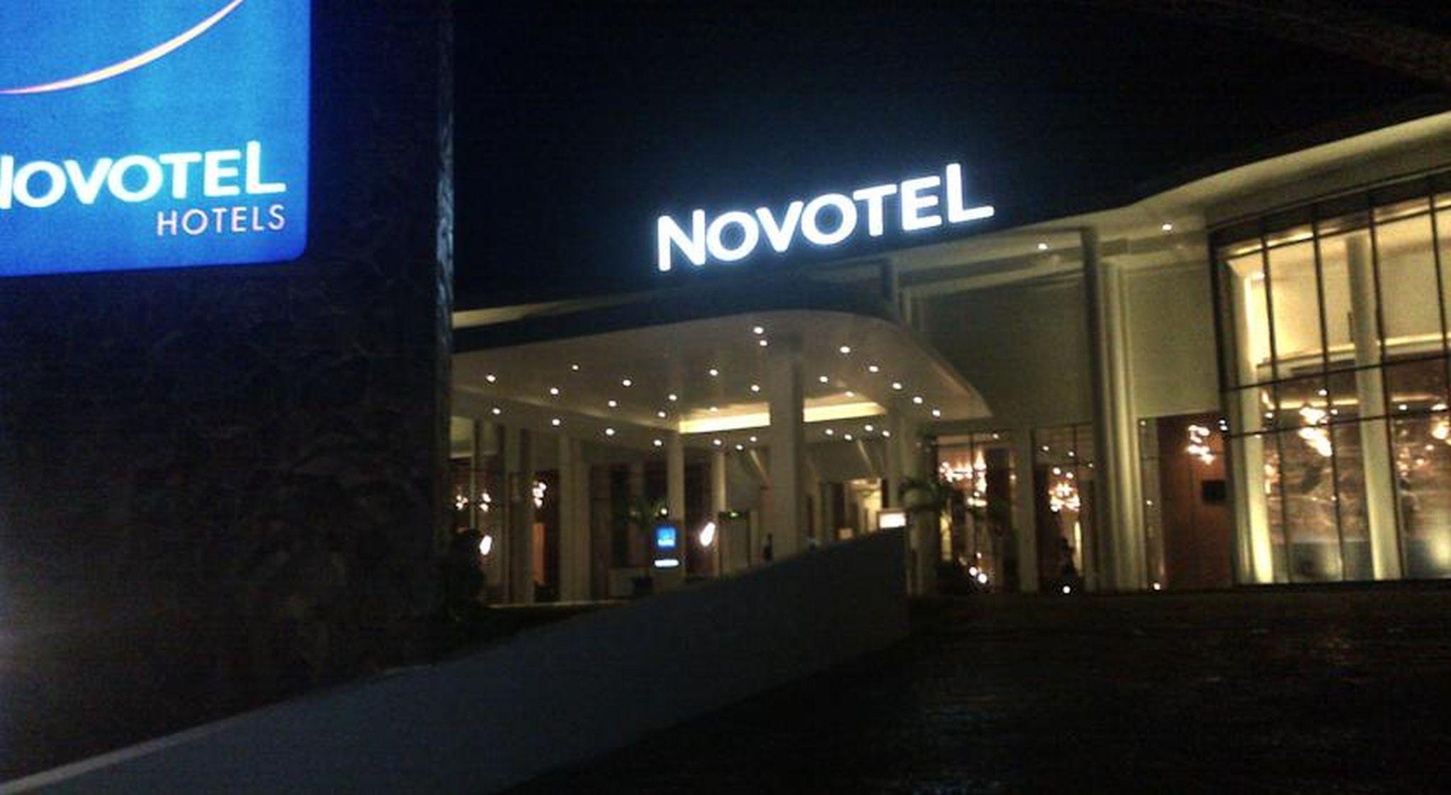 โนโวเทล บันจาร์มาซิน แอร์พอร์ต โฮเต็ล Hotel Banjarbaru ภายนอก รูปภาพ