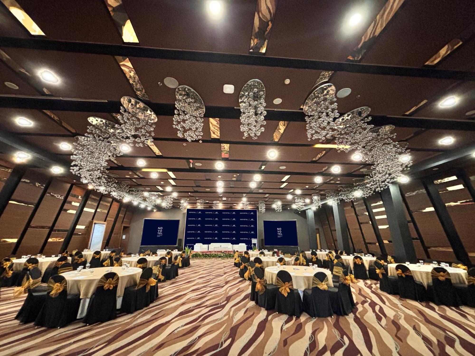 โนโวเทล บันจาร์มาซิน แอร์พอร์ต โฮเต็ล Hotel Banjarbaru ภายนอก รูปภาพ
