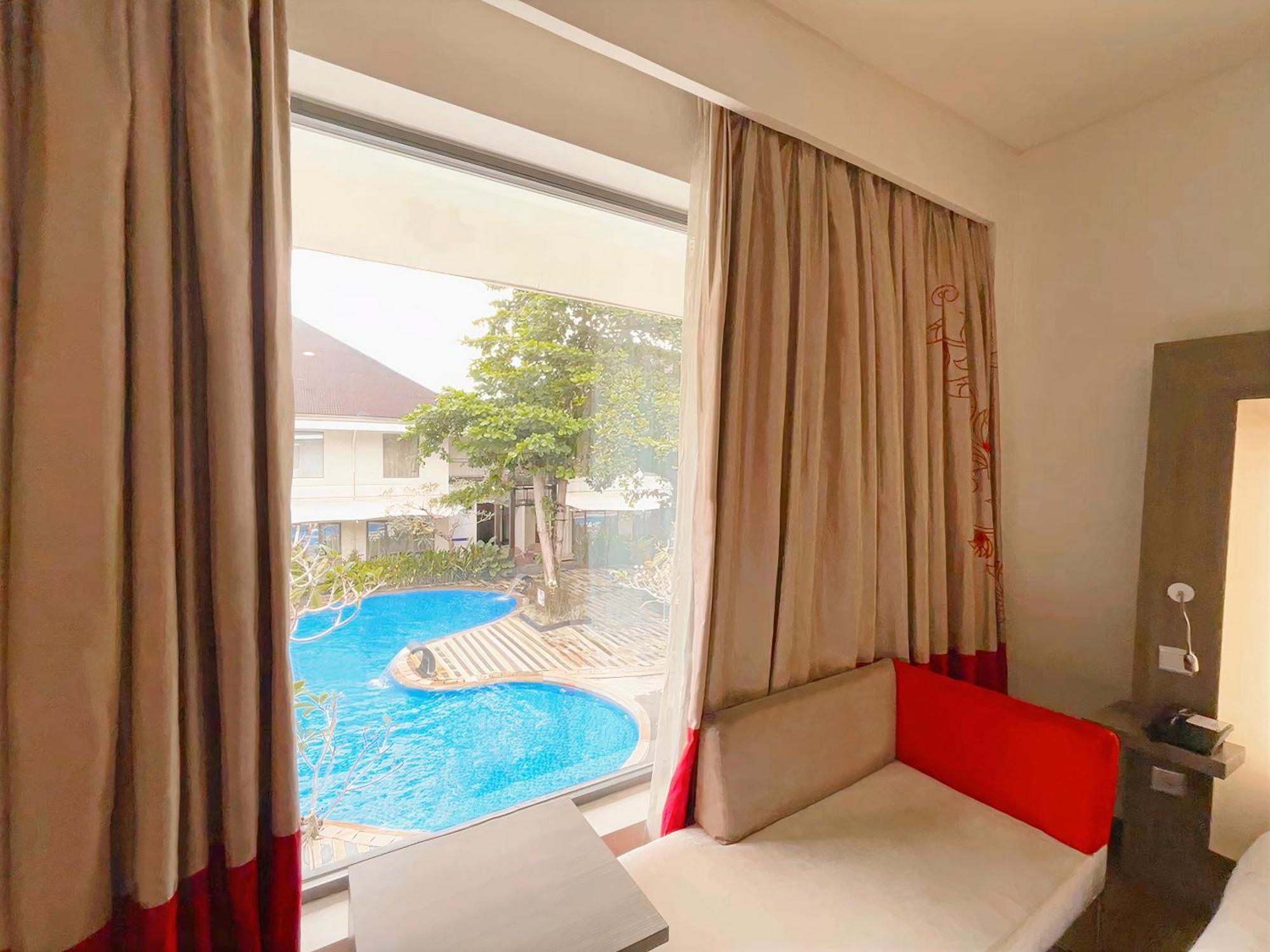 โนโวเทล บันจาร์มาซิน แอร์พอร์ต โฮเต็ล Hotel Banjarbaru ภายนอก รูปภาพ