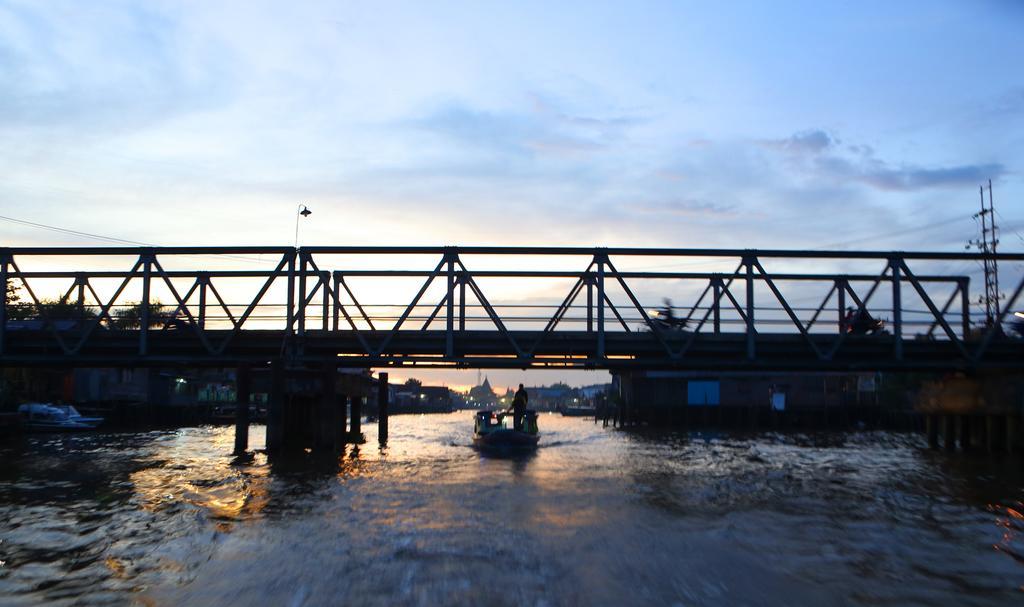 โนโวเทล บันจาร์มาซิน แอร์พอร์ต โฮเต็ล Hotel Banjarbaru ภายนอก รูปภาพ