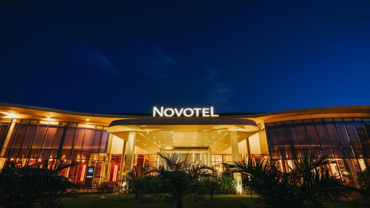 โนโวเทล บันจาร์มาซิน แอร์พอร์ต โฮเต็ล Hotel Banjarbaru ภายนอก รูปภาพ